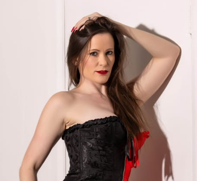 Vicki Peach